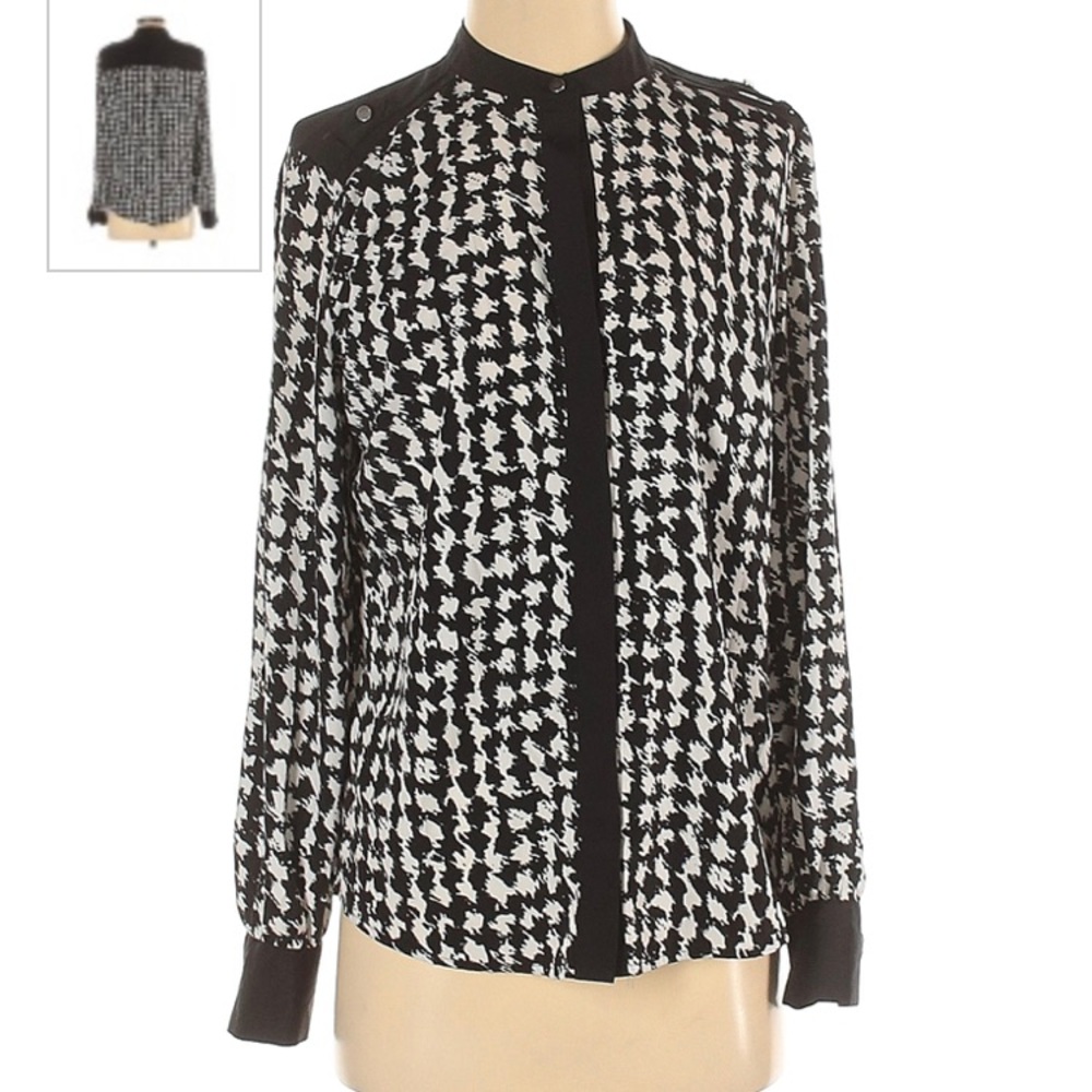 🔥SPECIAL‼️ Dana Buchman Long Sleeve Blouse…